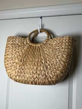 Large woven beach bag